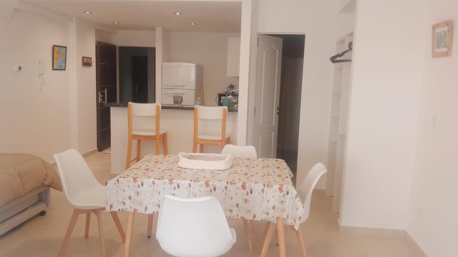 Apartment Amplio Estudio De Lujo Con Balcon Y Parrilla